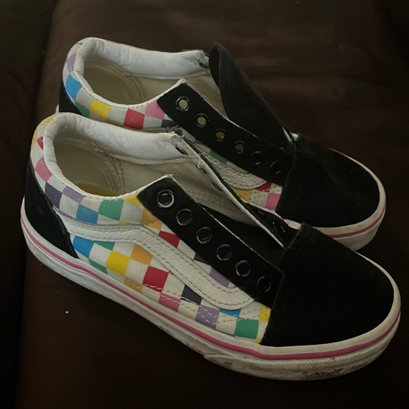 KIDS VANS - Picture 1 of 6
